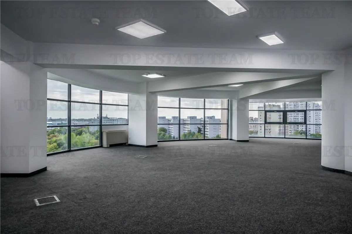 Espacio Comercial con Vistas en Alquiler en Sector 3 - foto 3