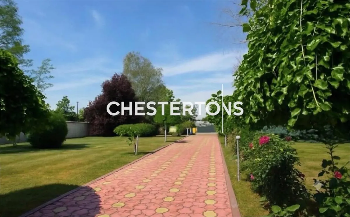 Villa Exclusive avec Piscine et Terrain de 4.500 m² à Domnesti - foto 13