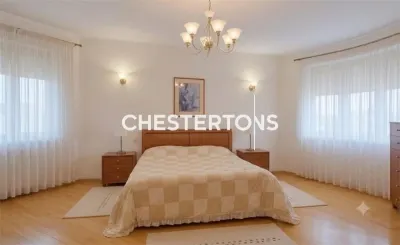 Villa Exclusive avec Piscine et Terrain de 4.500 m² à Domnesti - foto 4