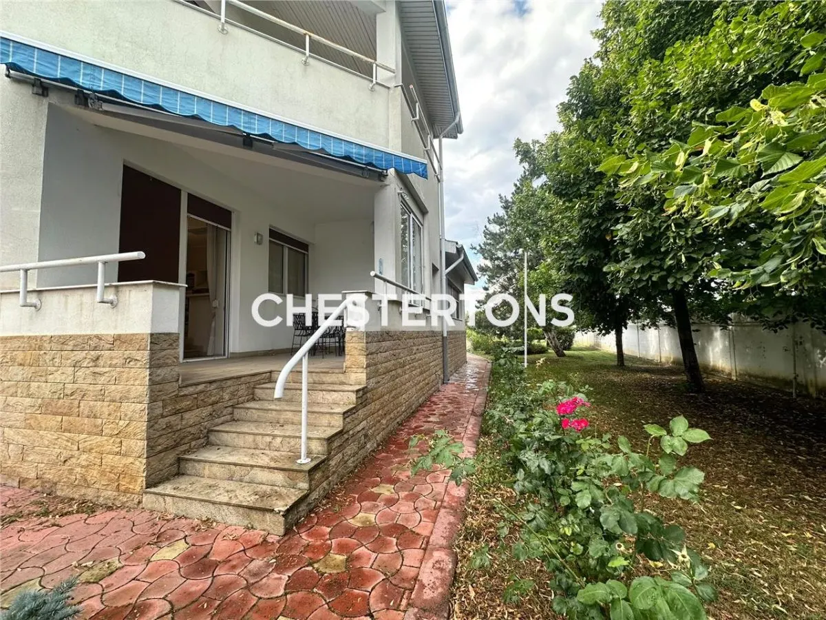 Villa Exclusive avec Piscine et Terrain de 4.500 m² à Domnesti - foto 8