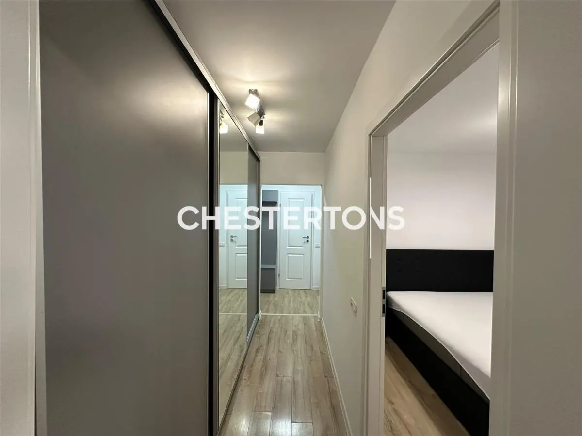 Apartment with 2 bedrooms for sale 48.7 sqm in Bucuresti, Margeanului area - foto 2