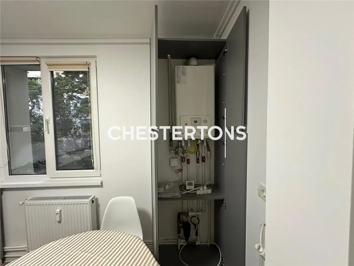 Apartment with 2 bedrooms for sale 48.7 sqm in Bucuresti, Margeanului area - foto 4