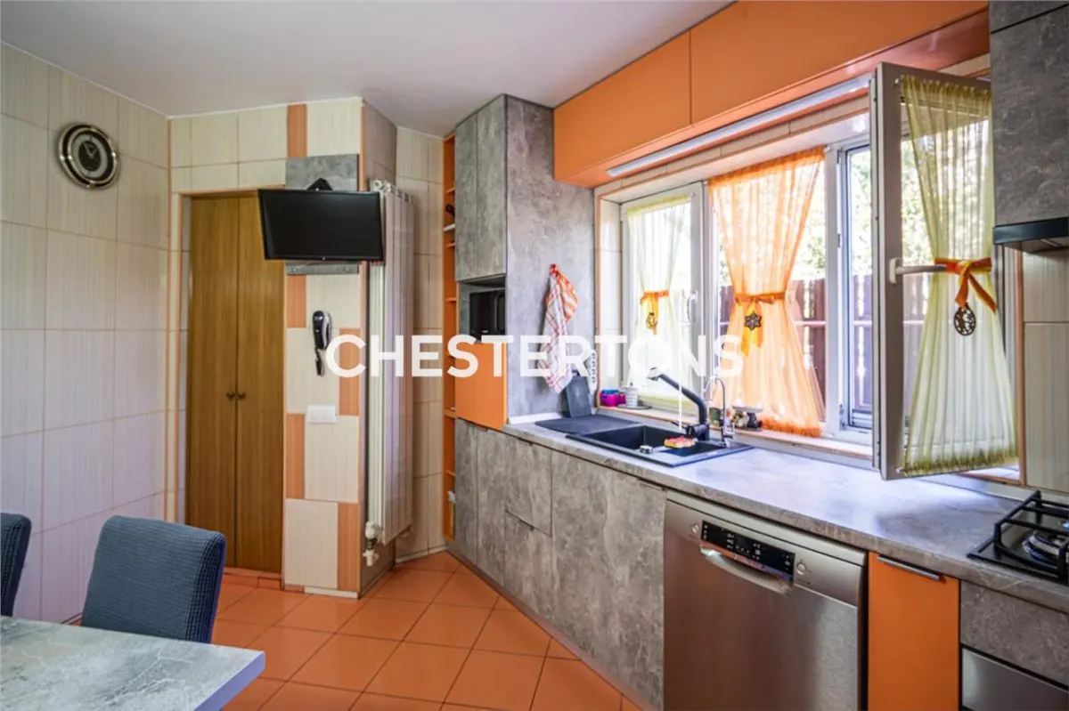 Villa Privée avec Terrain 800m² et Garage Double près de la Rocade de Bucuresti - foto 20