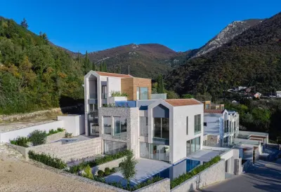 Apartamento en Venta en Tivat - foto 5