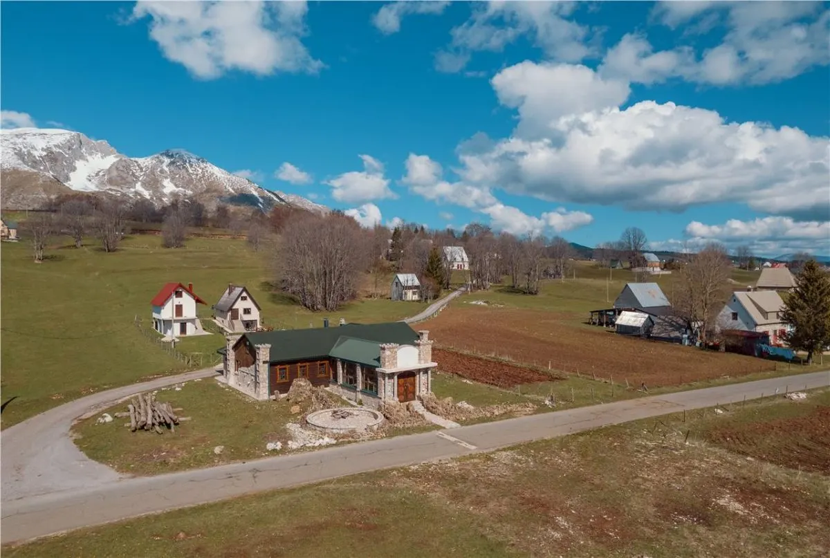 Espacio Comercial en Venta en Montenegro - foto 11