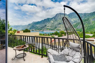 Casa en Venta en Kotor - Kotor