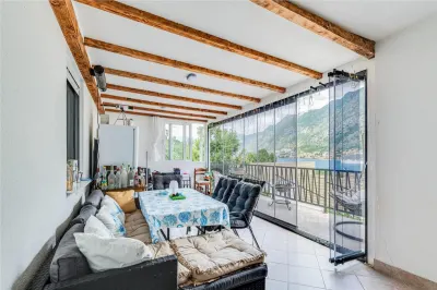 Casa en Venta en Kotor - foto 2