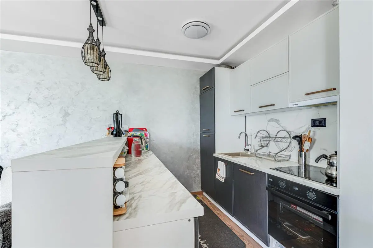 Casa en Venta en Kotor - foto 4