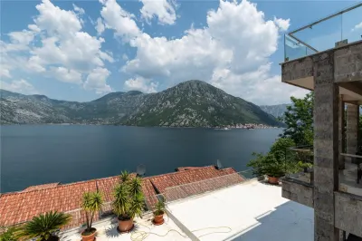 Apartamento en Venta en Kotor - foto 12
