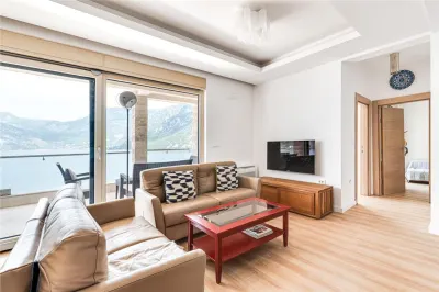 Apartamento en Venta en Kotor - foto 4