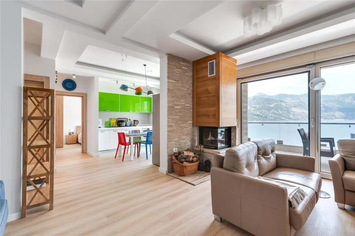 Apartamento en Venta en Kotor - foto 9