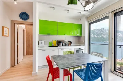 Apartamento en Venta en Kotor - foto 10