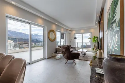 Apartamento en Venta en Budva - foto 2