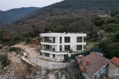 Villa en Venta en Tivat - foto 3