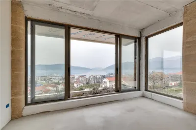 Villa en Venta en Tivat - foto 6