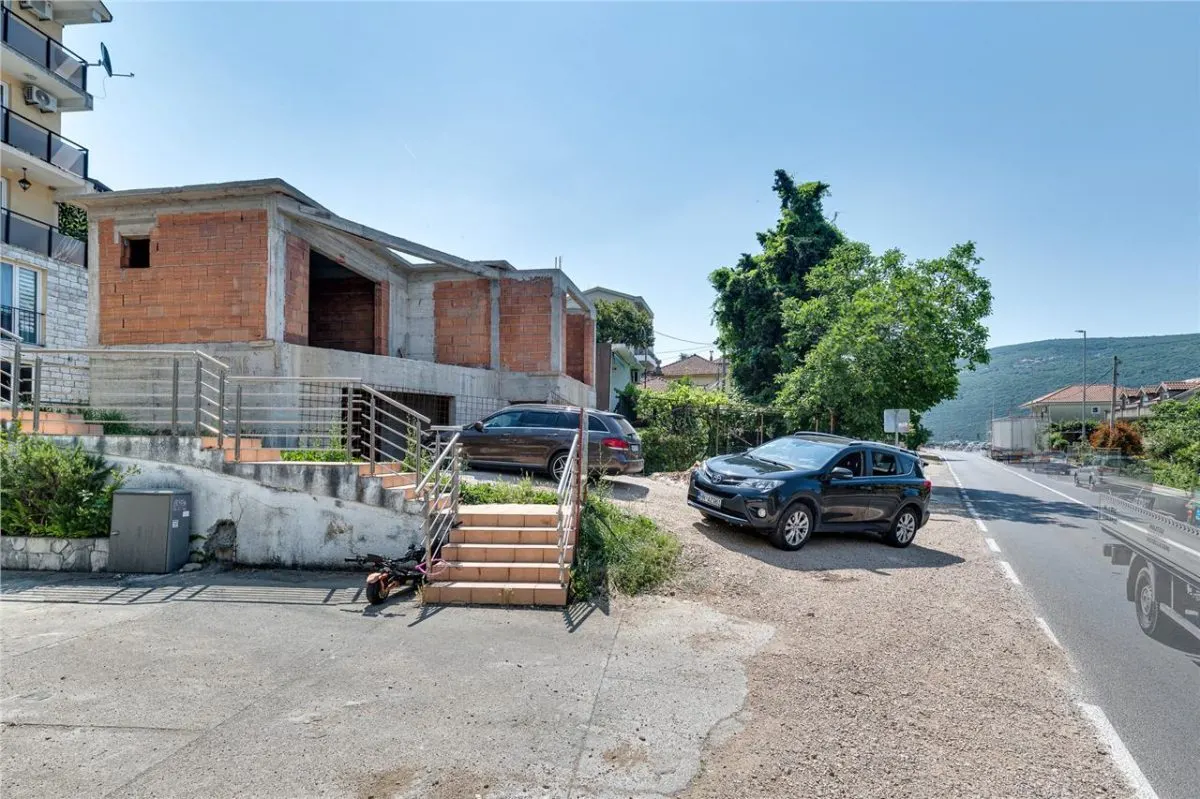 Espacio Comercial en Venta en Herceg-Novi - foto 5