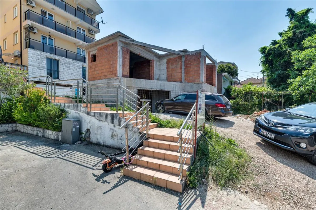 Espacio Comercial en Venta en Herceg-Novi - foto 6