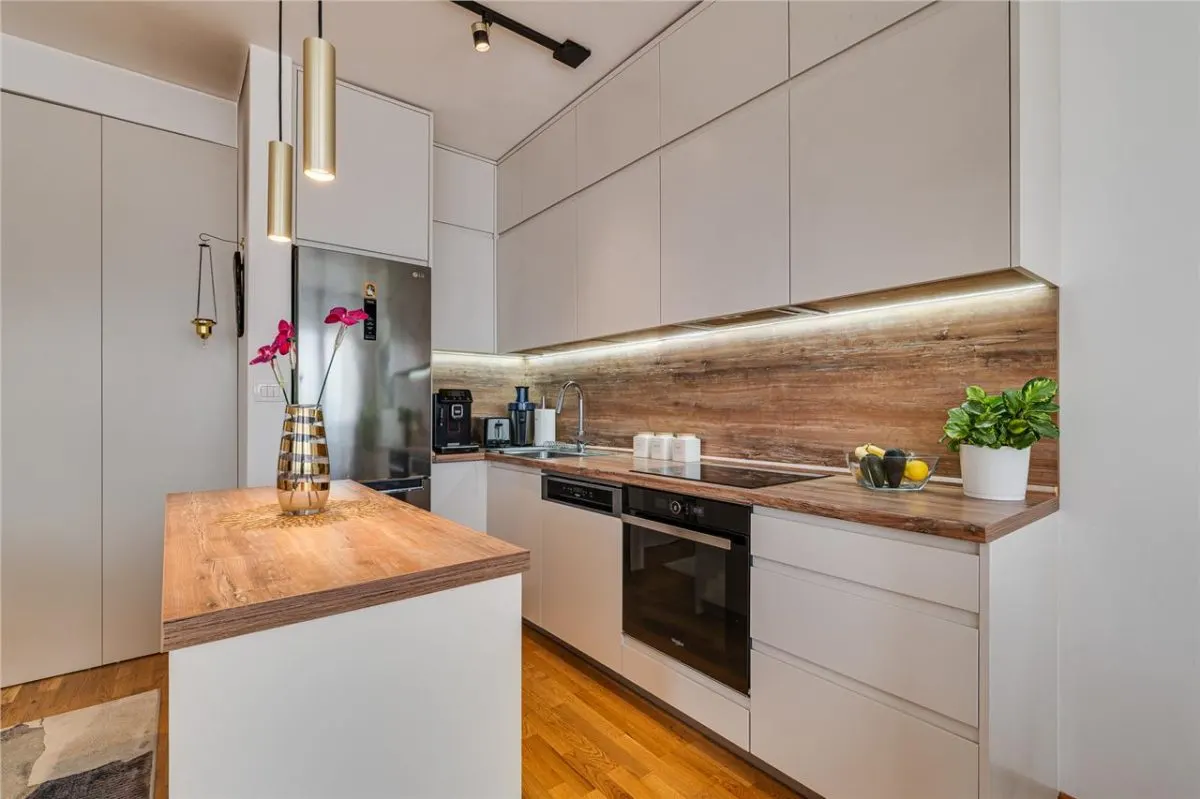 Apartament de vanzare in Tivat - foto 2