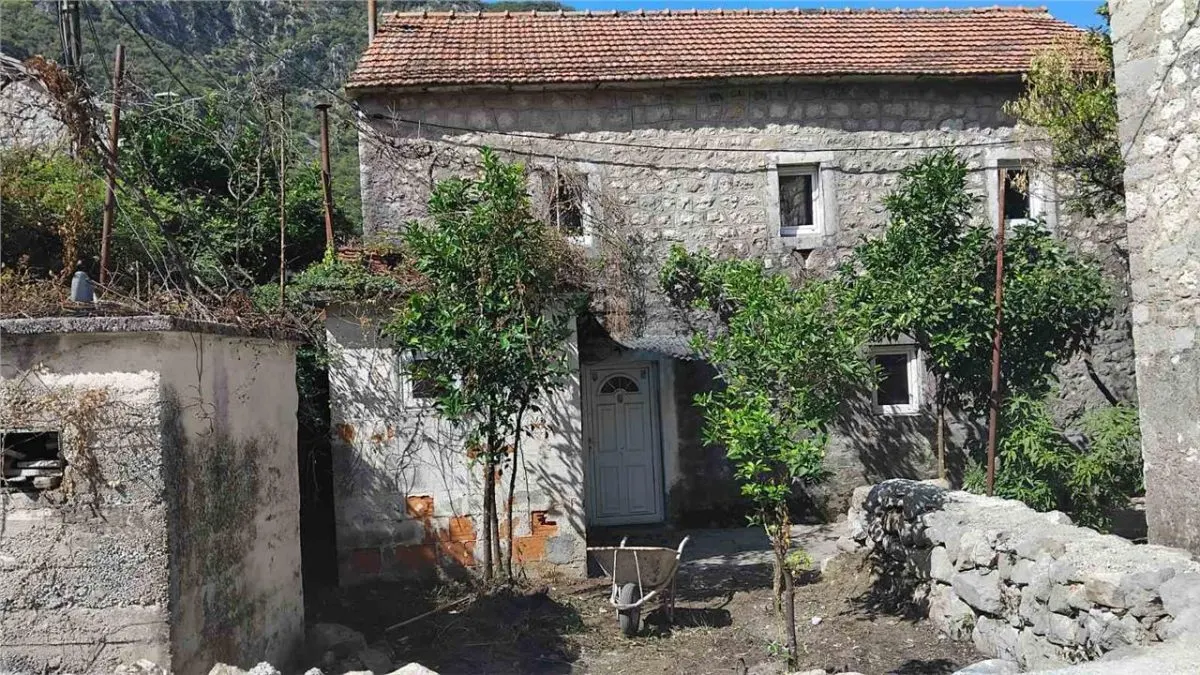 Casa de vanzare in Kotor - foto 3