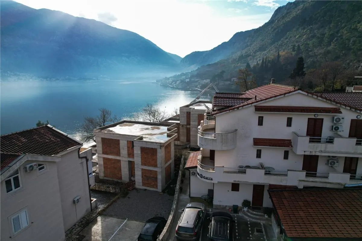 Hotel en Venta en Kotor - foto 5