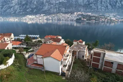 Hotel en Venta en Kotor - foto 8