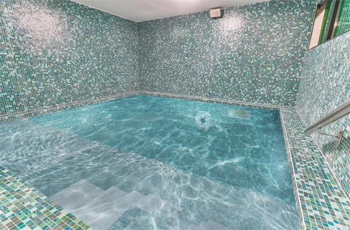 Hotel en Venta en Montenegro - foto 1