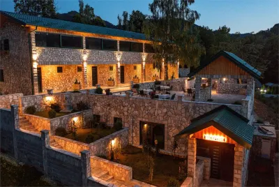 Hotel en Venta en Montenegro - foto 9