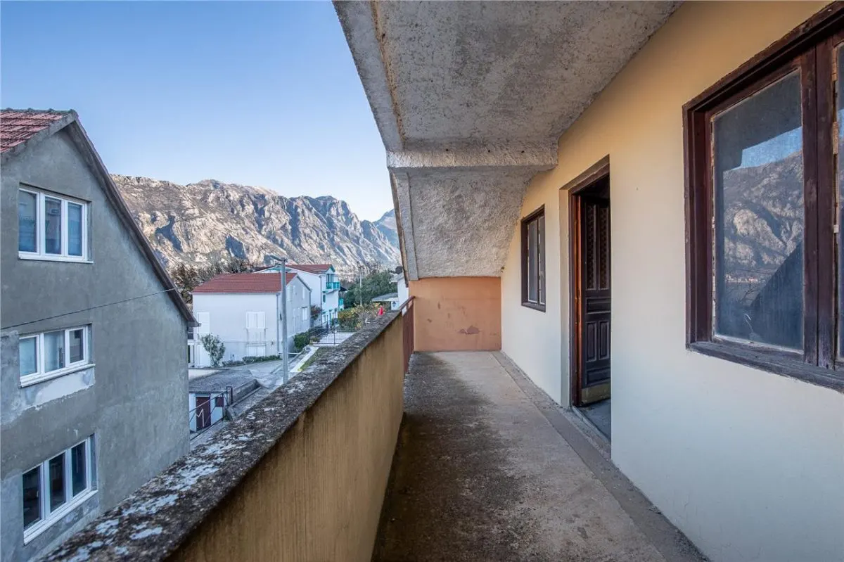 Maison à Vendre à Kotor - foto 13