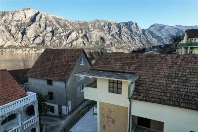 Maison à Vendre à Kotor - foto 7
