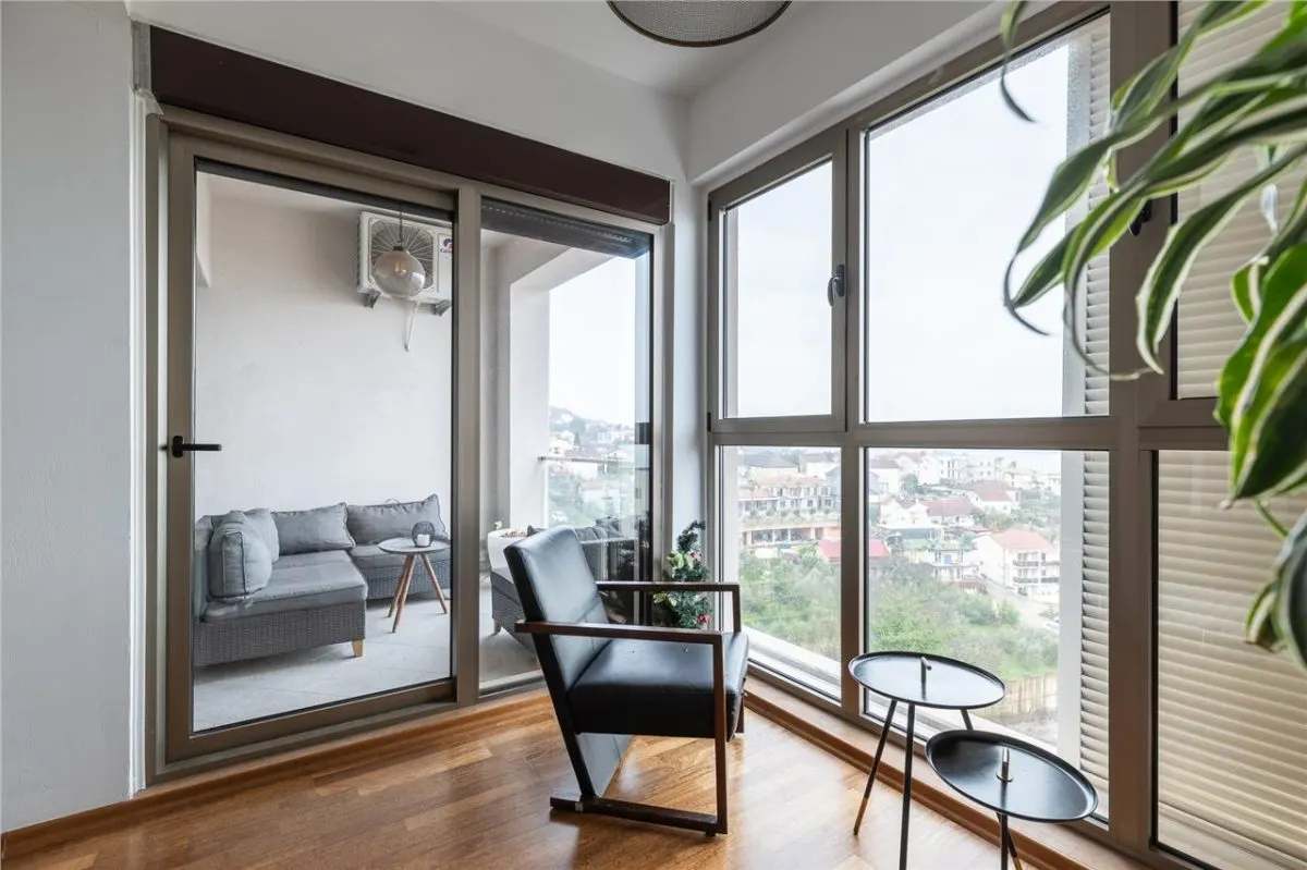 Apartamento en Venta en Tivat - foto 3