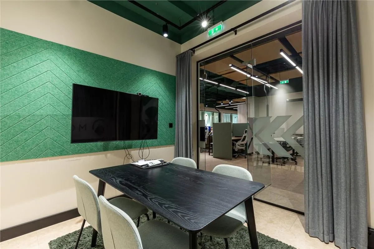 Espacio Comercial en Venta en Budva - foto 1