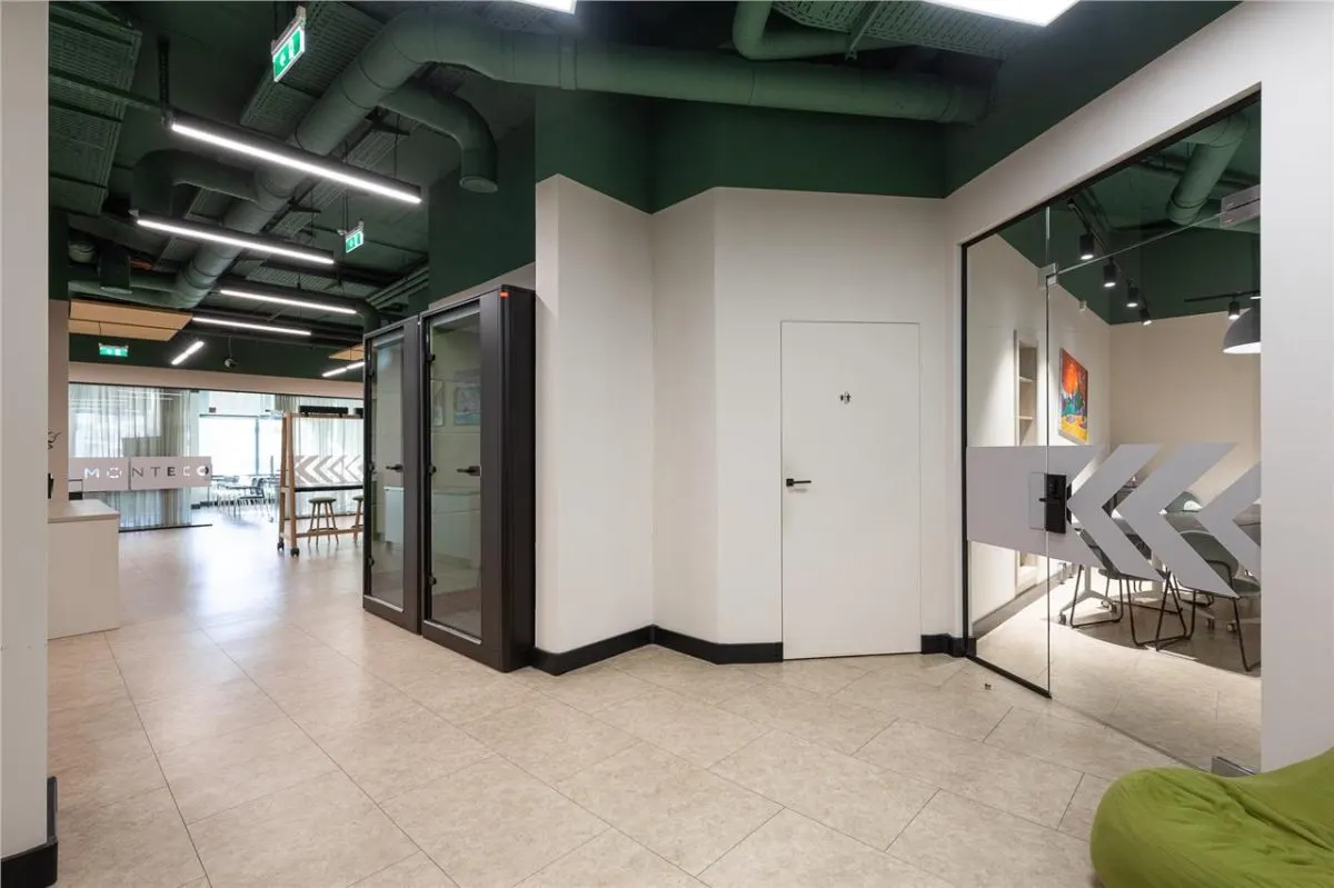 Espacio Comercial en Venta en Budva - foto 15