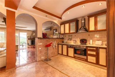 House for Sale in Herceg-Novi - foto 3
