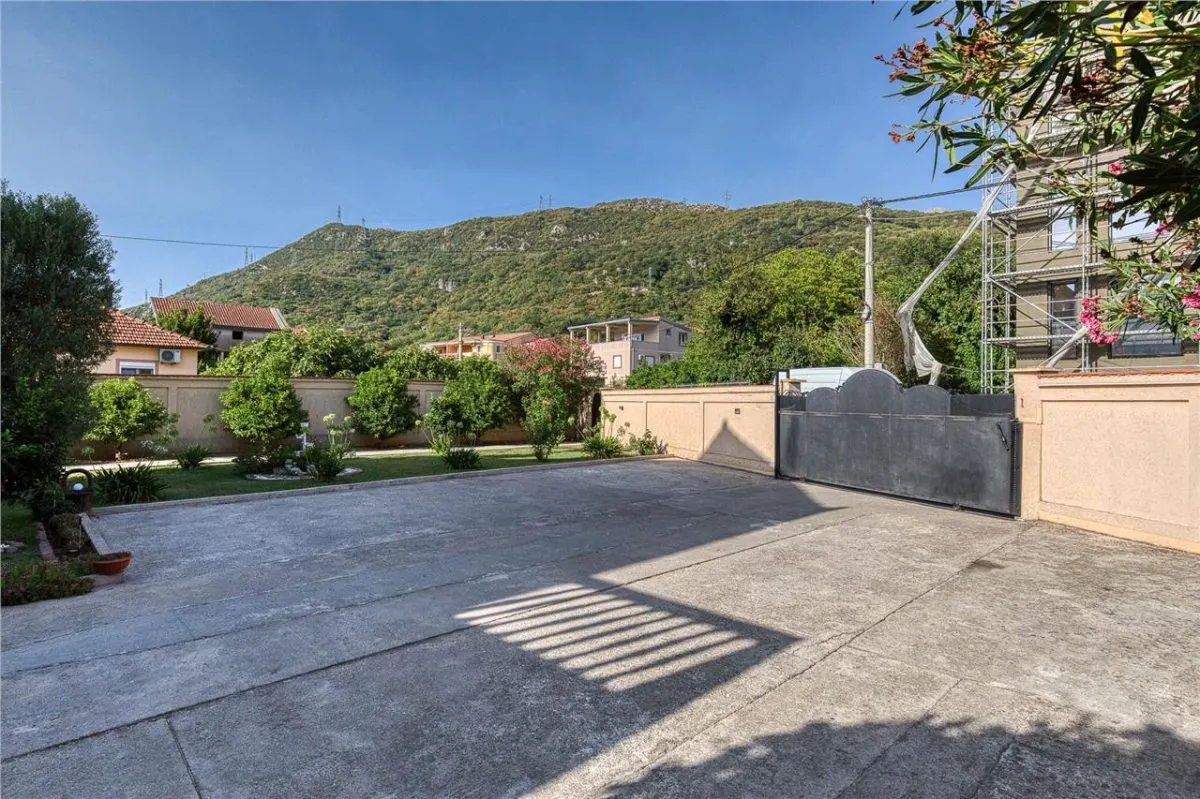 Villa à Vendre à Budva - foto 11