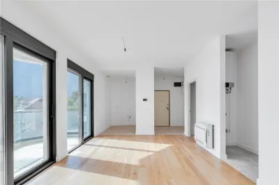 Appartement à Vendre à Kotor - foto 2