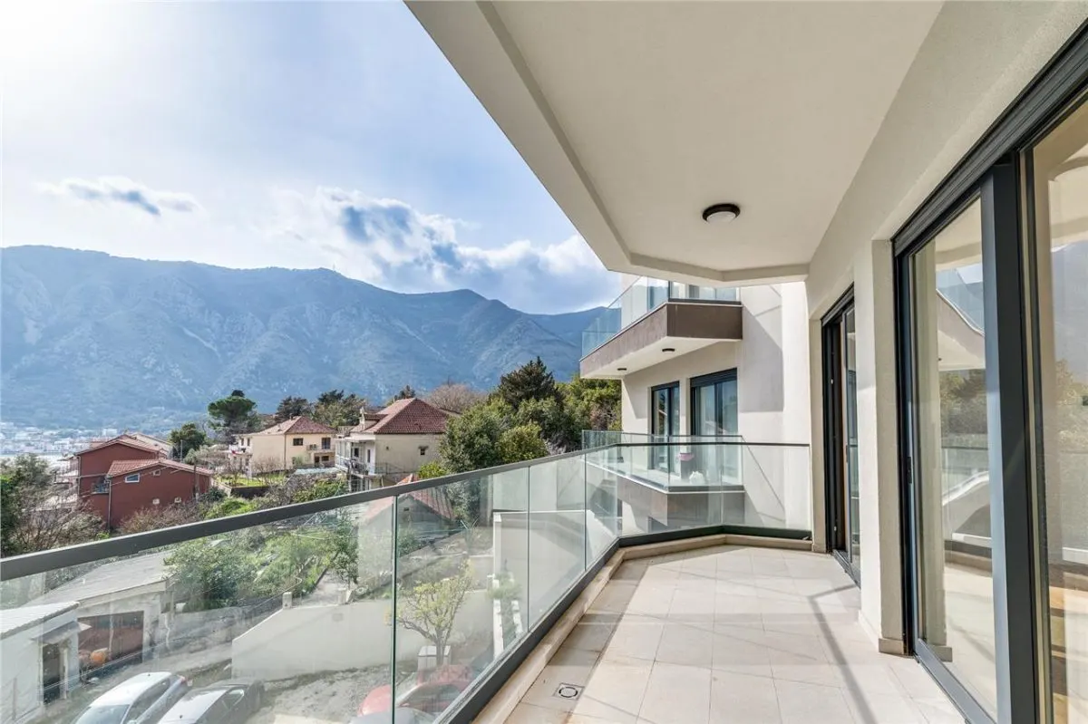 Appartement à Vendre à Kotor - foto 3