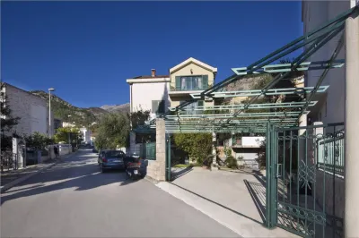 House for Sale in Budva - foto 7