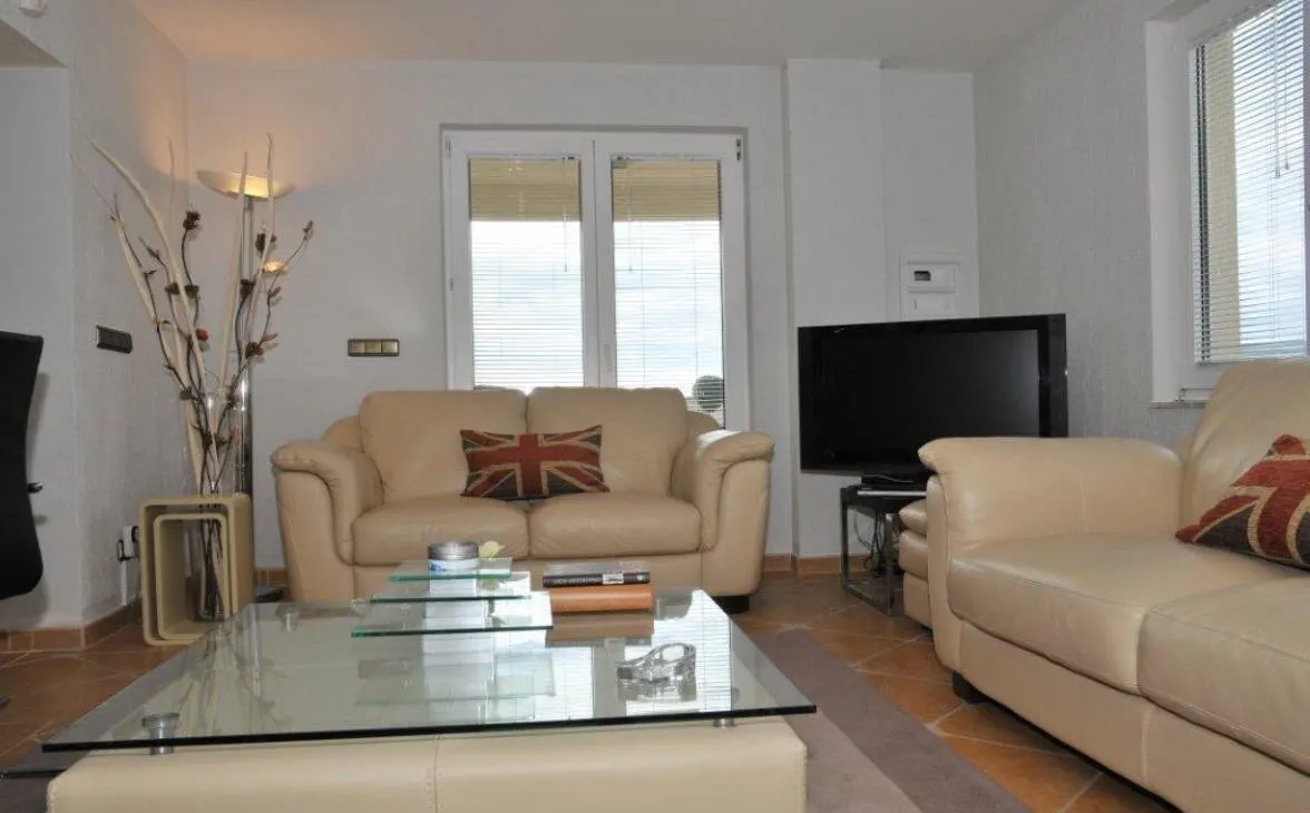Villa en Venta en Tivat - foto 13