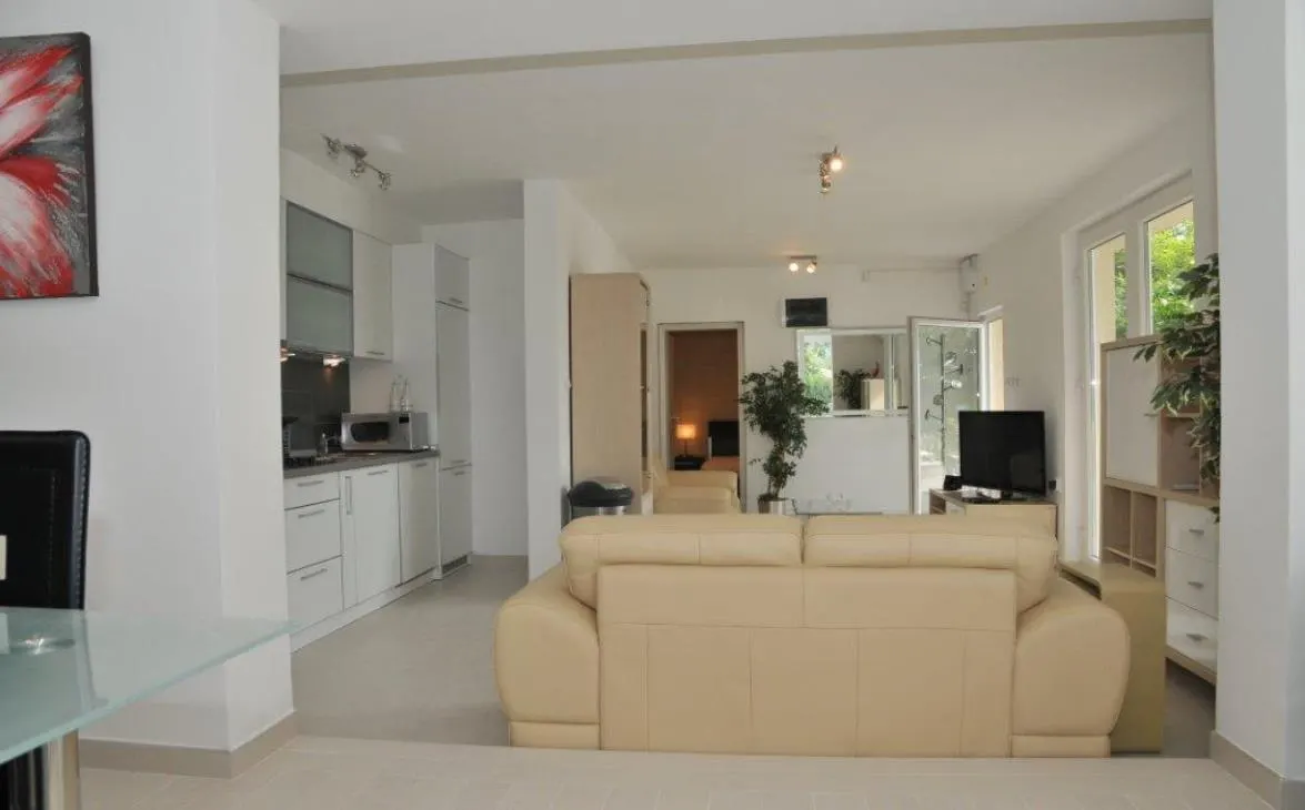 Villa en Venta en Tivat - foto 23
