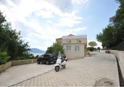 Villa en Venta en Tivat - foto 10