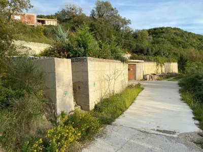 Terrain à Vendre à Budva - Radanovici