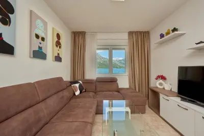 House for Sale in Kotor - foto 13