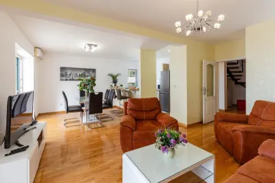 Apartament de vanzare in Budva - foto 2