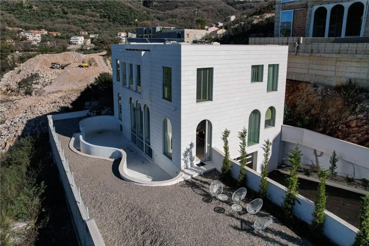 Villa en Venta en Budva - foto 4