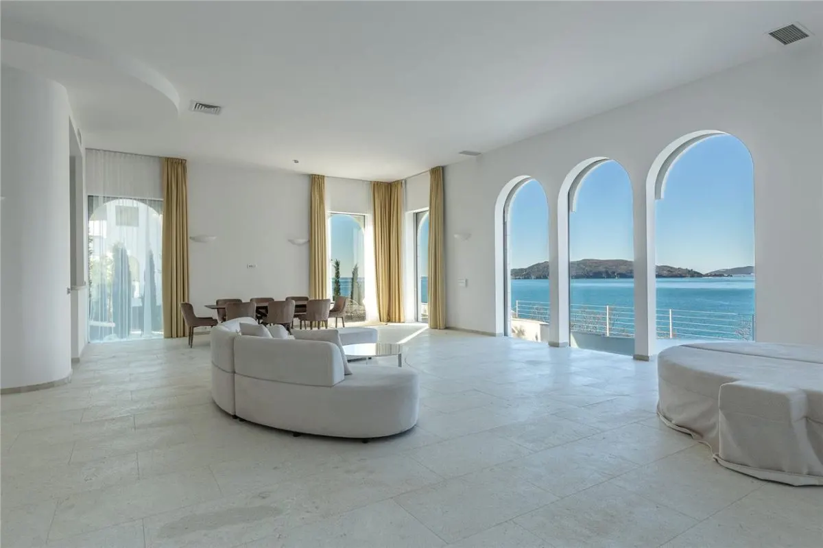 Villa en Venta en Budva - foto 7