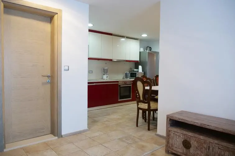 Espacio Comercial en Venta en Budva - foto 14