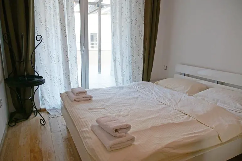 Espacio Comercial en Venta en Budva - foto 7