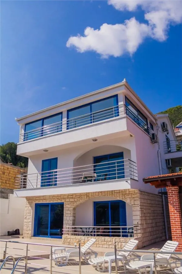 Villa à Vendre à Herceg-Novi - foto 4