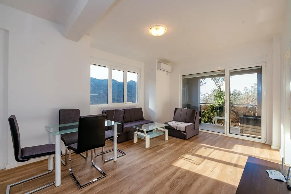 Apartment for Sale in Budva - foto 1