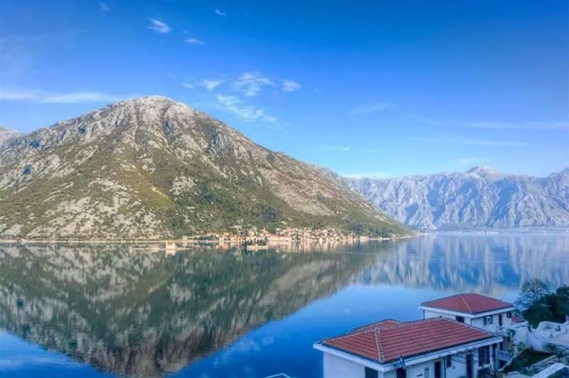 Apartamento en Venta en Kotor - foto 3